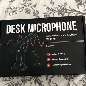 New black desk microphone good for voice chatting, gameplay online, streaming